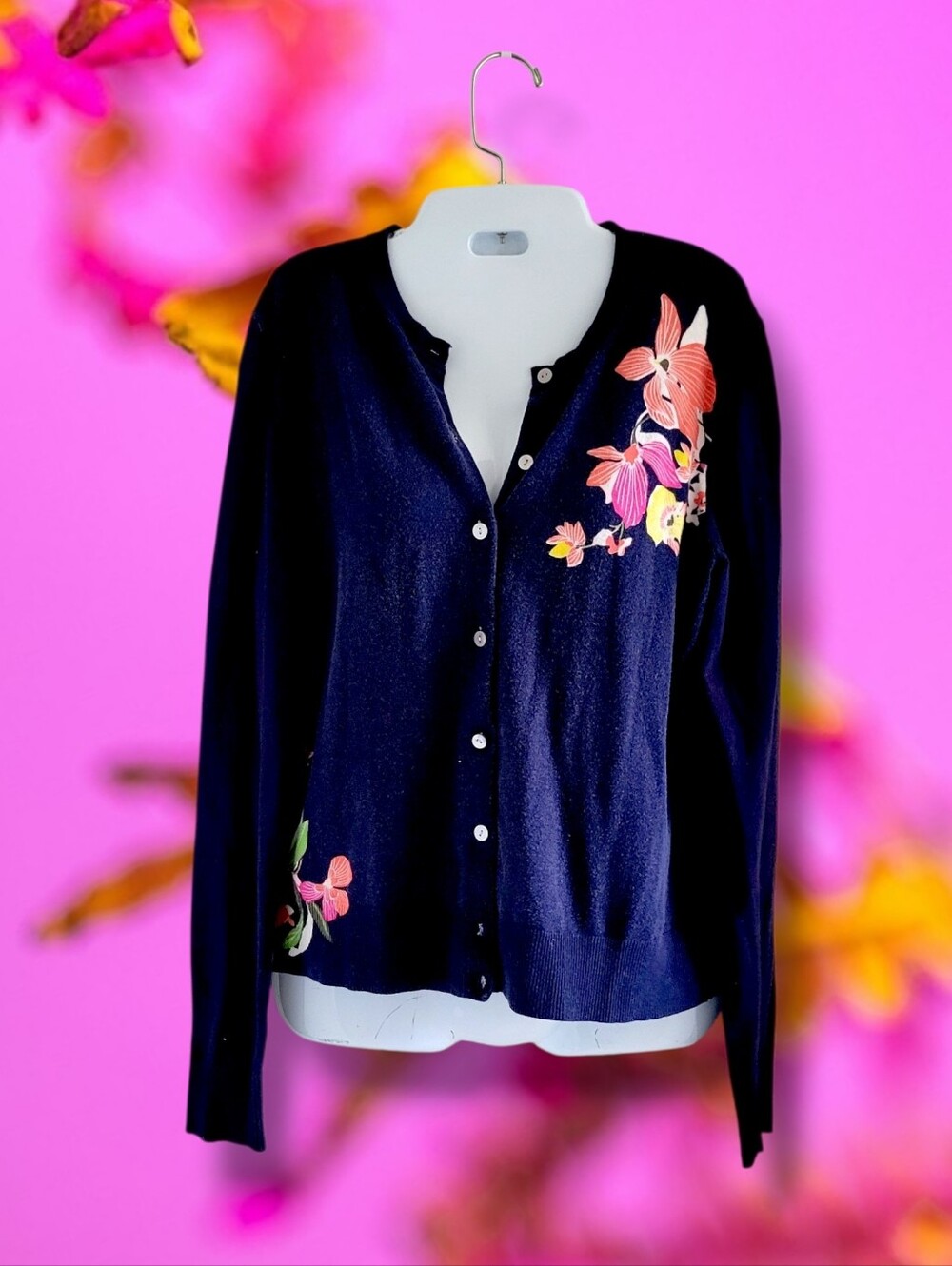 A New Day | Pretty Navy Orchids Floral Button Front Cardigan (SIZE M)